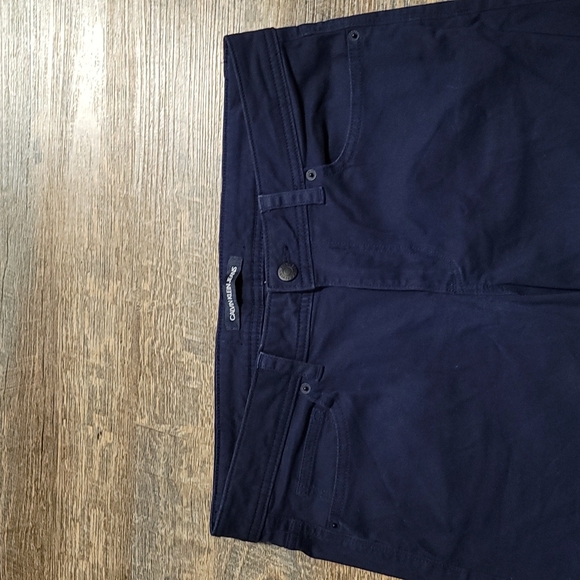 Women's Gently Loved size 12 Calvin Klein Flex fit imitation Jeans blue in color - Picture 2 of 10